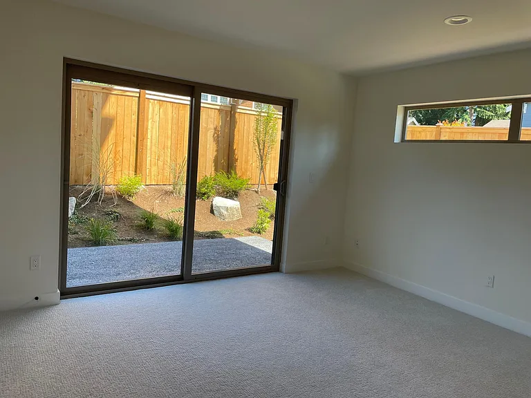 18402 Corliss Ave N #A — Photo 5