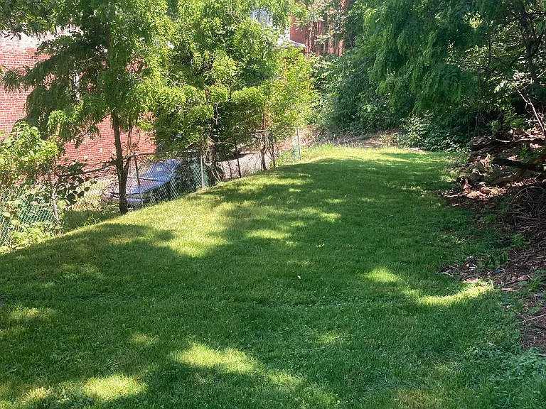 2460 Colorado Way — Photo 10