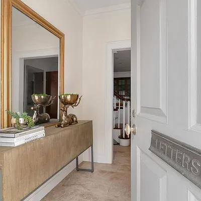 Rented by Douglas Elliman | media 23