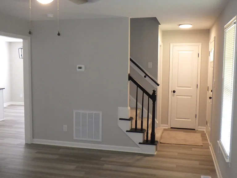 10005 Joe Leach Rd — Photo 10