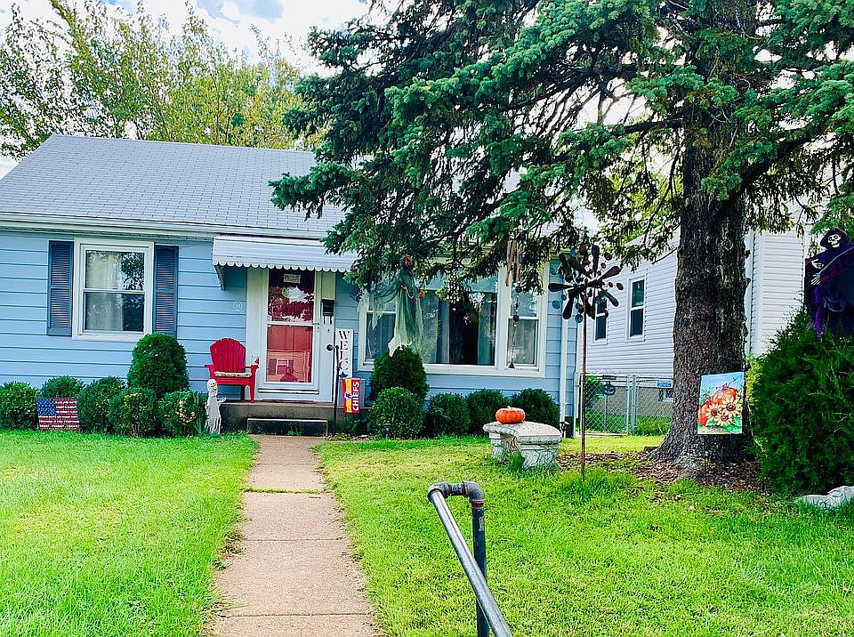 1st image of 5238 Parker Ave