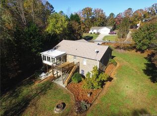 540 Robinhood Rd, Maiden, NC 28650