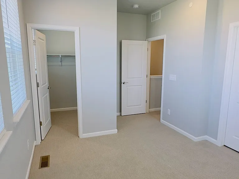 6960 Merseyside Ln — Photo 12