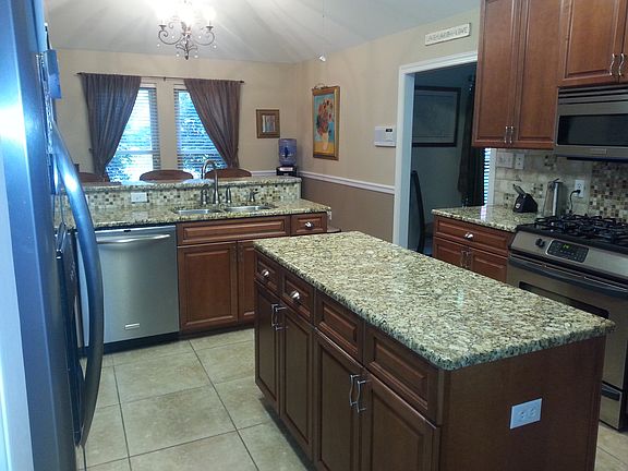 3rd image of 4315 Whiteleaf Ct