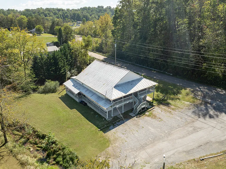 103 Boone Rd #G — Photo 12