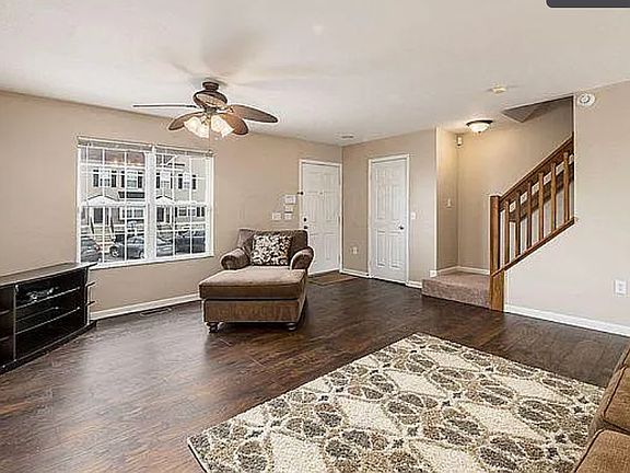 4th image of 6471 Crab Apple Dr