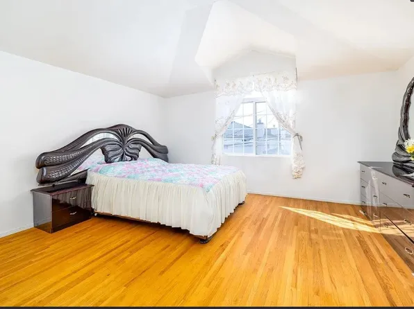 51 Georgetown Lane image 11 of 15