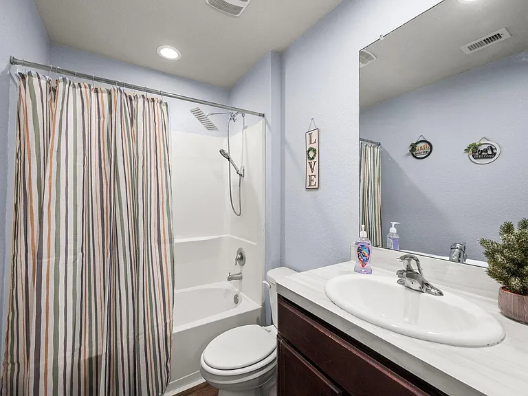 5535 Kingston Crest Ln — Photo 9