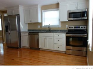 455 Jerome Ave, Bristol, CT 06010