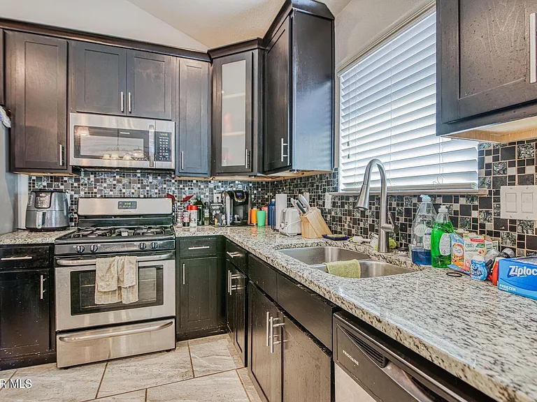 12769 Tre Maximiliano Ave — Photo 11