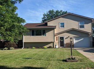 505 W Elm St, Ceresco, NE 68017
