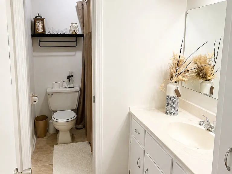 7234 Dogwood Terrace Dr #B — Photo 13