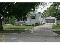 26145 Delton St photo 1