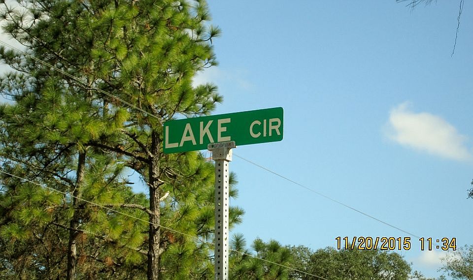 2nd image of 102 Lake Cir