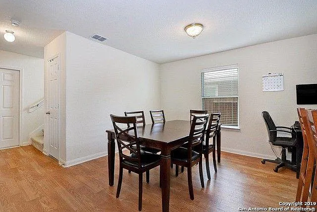 5707 Forest Cyn — Photo 3