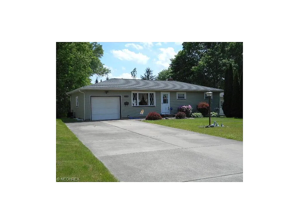 1413 Marlane Dr photo 1