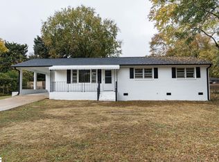 149 Center St, Inman, SC 29349