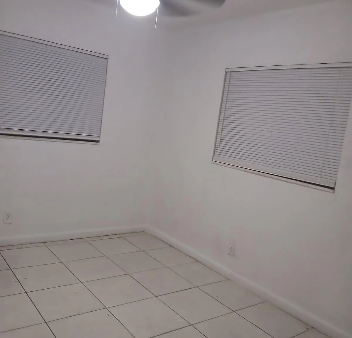 2 bed, 900 sqft, $1,000 — Photo 4