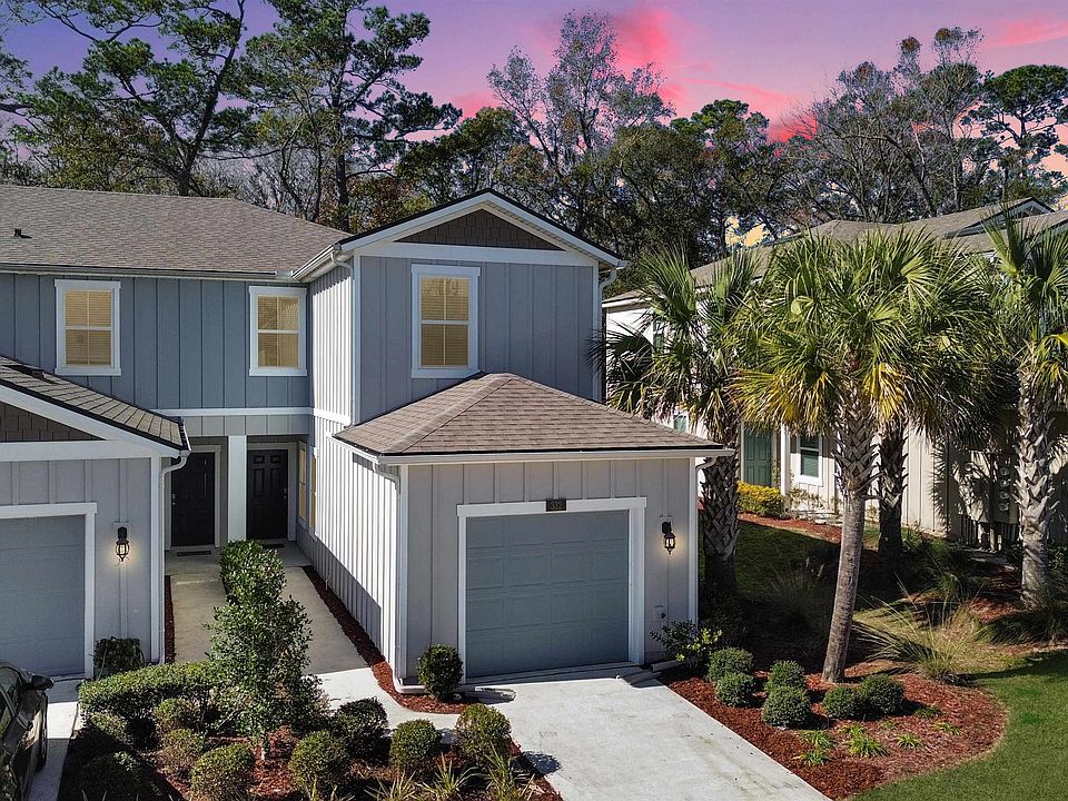 1st image of 332 Pistachio Pl