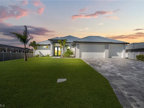 2858 SW 25th Place Cpe, Coral, FL 33914