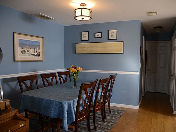 2nd image of 312 Beach 37 St