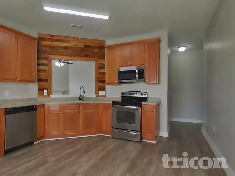 8326 Knapp Ct — Photo 5