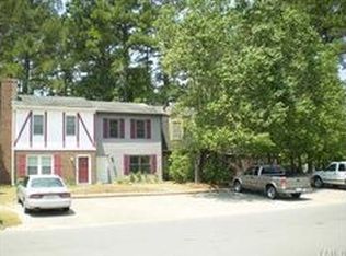 203 Canterbury Rd APT B, Smithfield, NC 27577