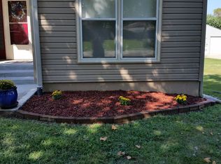 106 Johnson Rd, Liberty, MO 64068