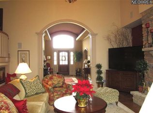 2100 Firestone Trce, Akron, OH 44333