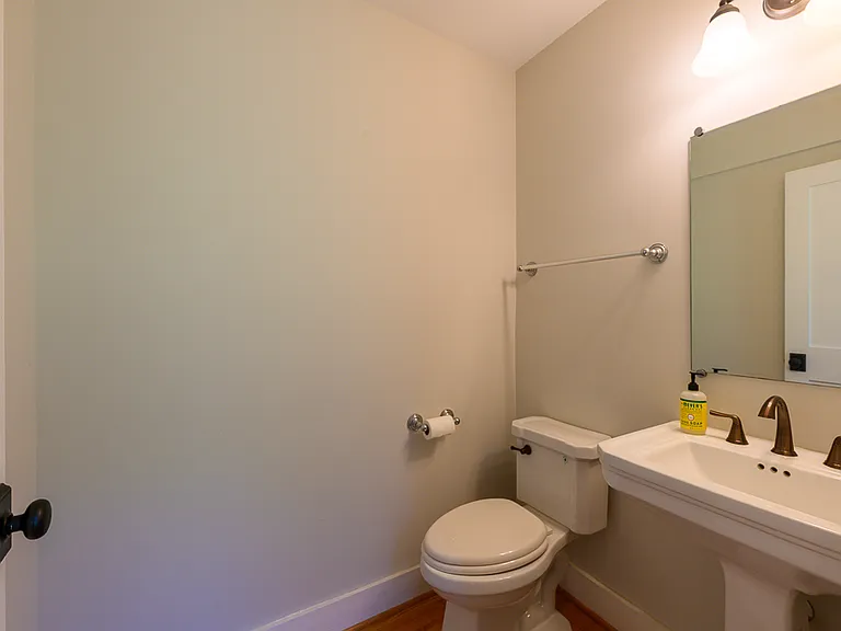 4555 Old Tavern Rd — Photo 10