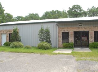 2404 Ladnier Rd, Gautier, MS 39553