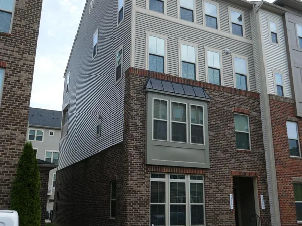 25302 Gray Poplar Ter, Aldie, VA 20105