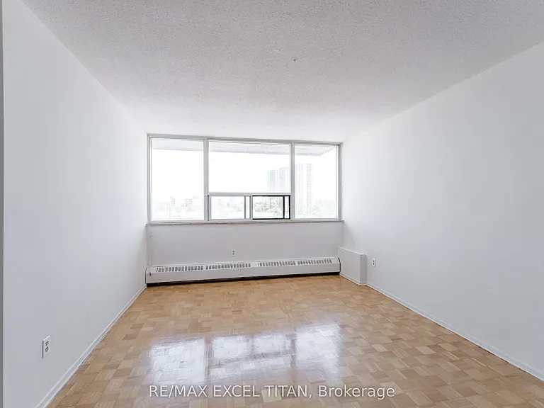 1385 Midland Ave #611 — Photo 7