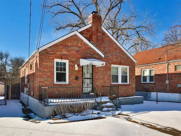 7741 Lindbergh Dr, Saint Louis, MO 63143