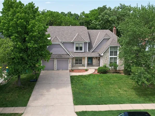 14504 W 83rd Pl, Lenexa, KS 66215