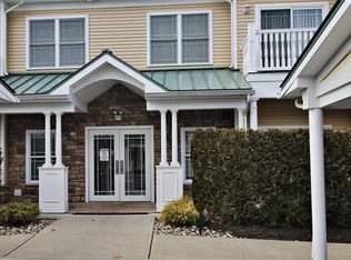 1103 Views Way, Pomona, NY 10970