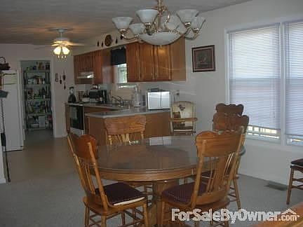 eat in kitchen-first floor laundry