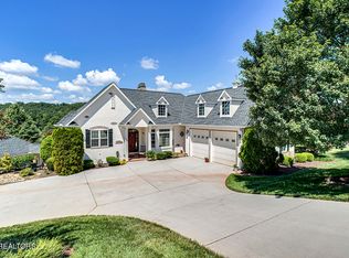 160 Wildwing Dr, Vonore, TN 37885