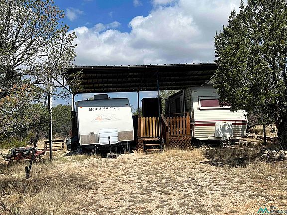 2nd image of 66 Turkey Canyon Rd