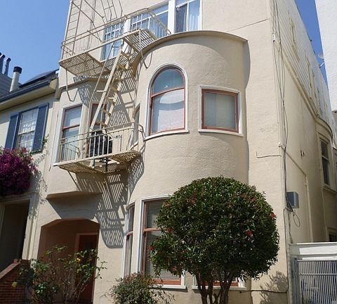 2nd image of 2020 Green St APT 5