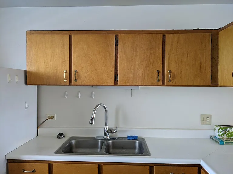 1128 Ala Napunani St #1403 — Photo 15
