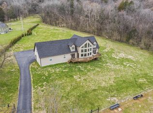 795 Lick Creek Rd, Hartsville, TN 37074