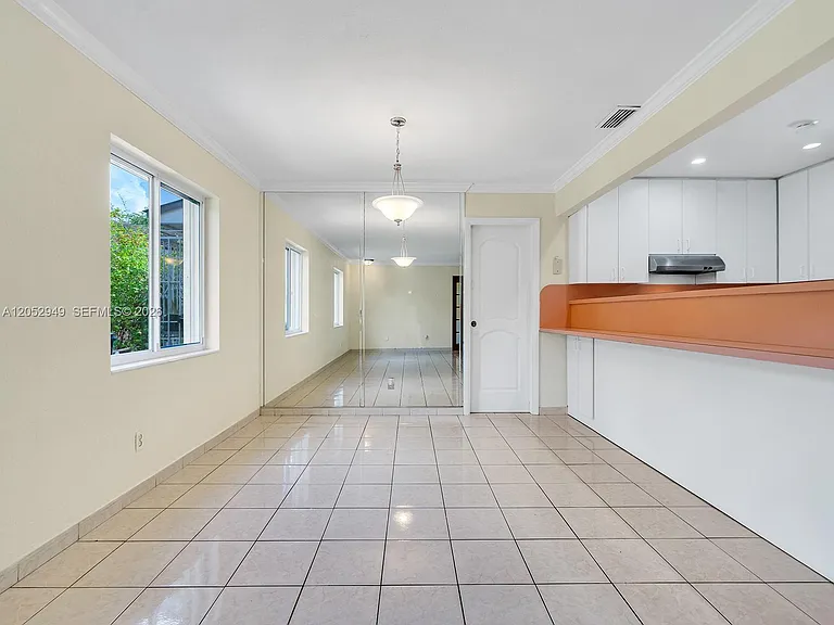 1430 SW 102nd Ct — Photo 14
