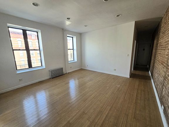 3rd image of 500 W 170th St APT 5A