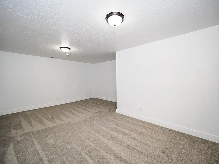 3659 W 1650 N #BASEMENT MASTER — Photo 26