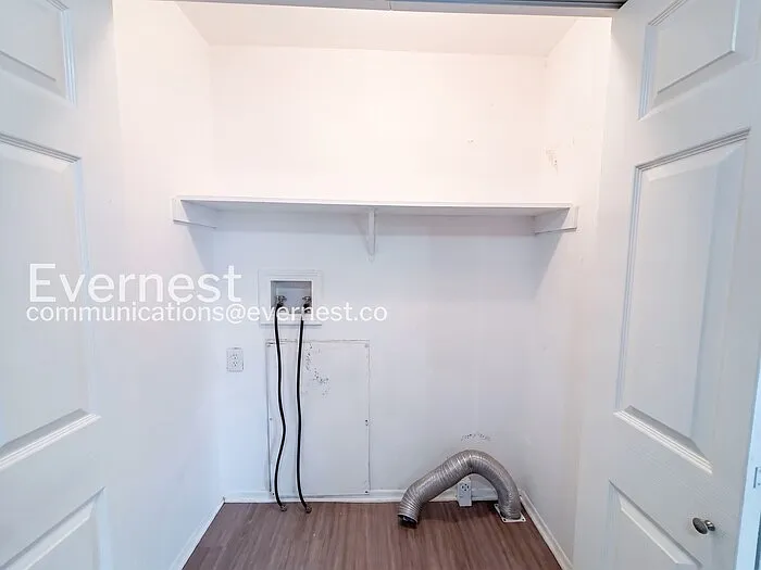 11711 Greenglen Dr — Photo 18