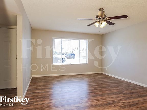5th image of 3602 W North Ln