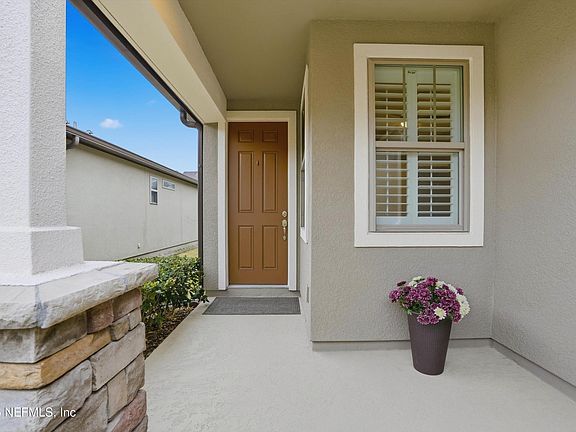 4th image of 341 CASPIA Lane