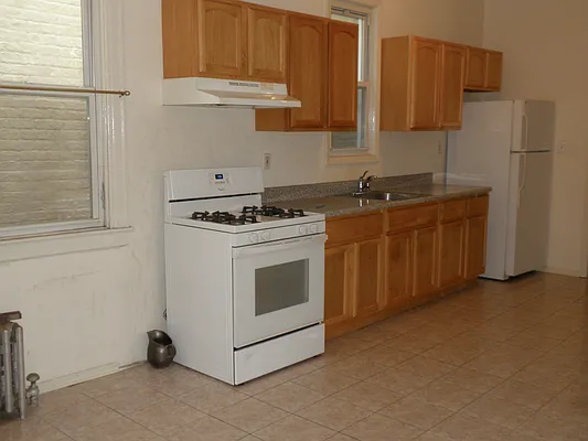 Rented by Aguayo & Huebener Brooklyn | media 11