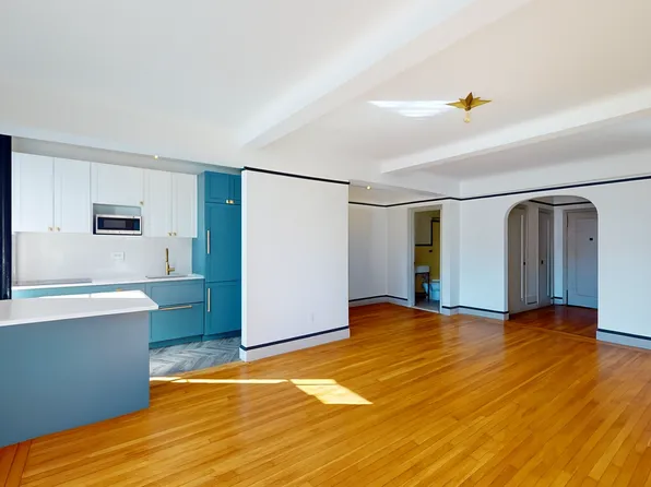 1 Christopher Street image 1 of 7